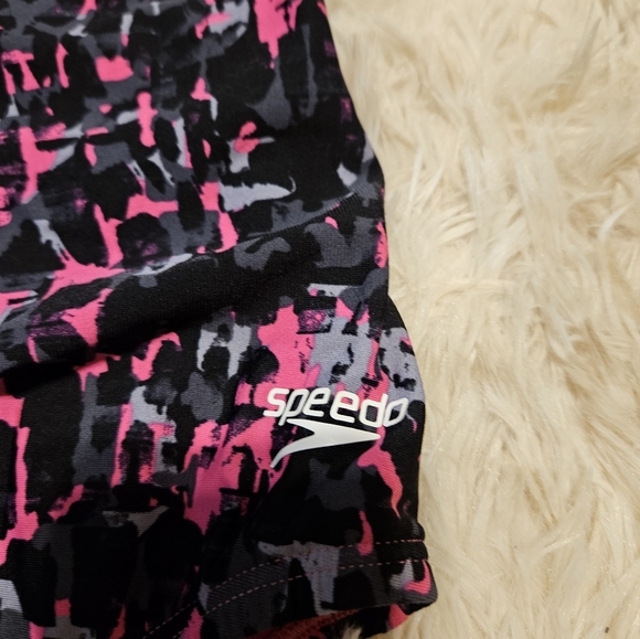 Speedo Swimsuit - Picture 4 of 10